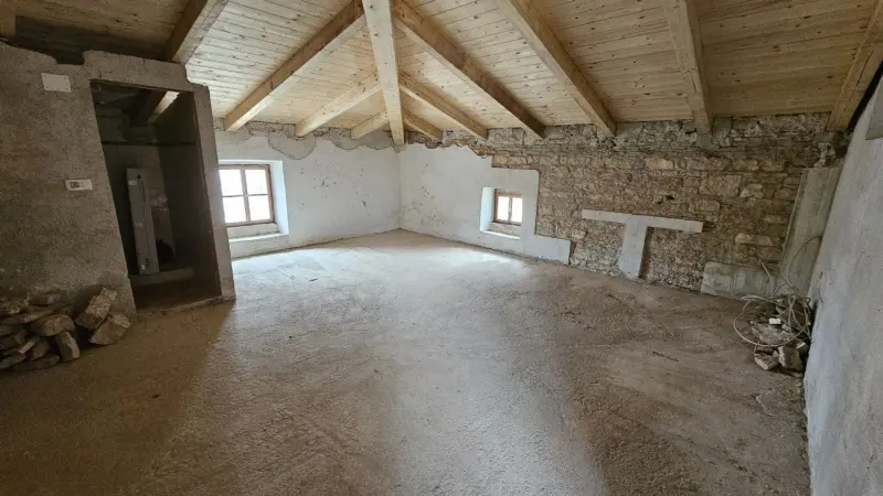 Generalsanierte Reihenhäuser aus Stein in Mrgani nahe Rovinj (ca. 11km Luftlinie) — Bild 7