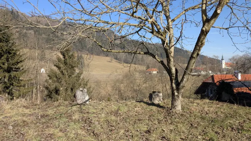 Ebenes Grundstück mit Erweiterungsoption — Bild 2