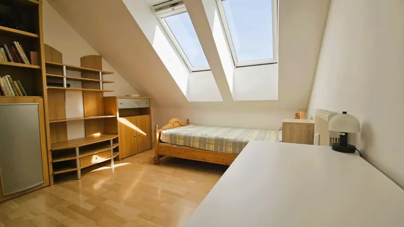 Schlafzimmer 1