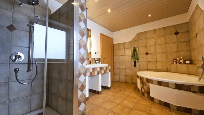 Badezimmer OG