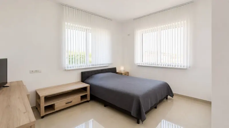 Schlafzimmer 4